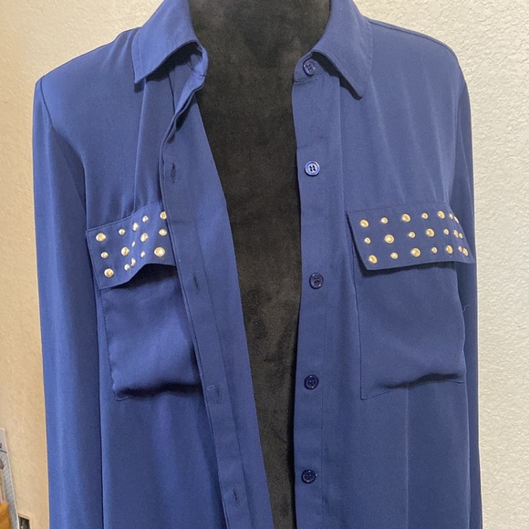 Michael Kors Shirt - Picture 9 of 10